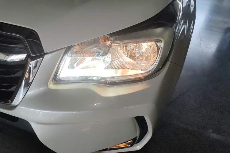 Used Subaru Forester 2016 2.0i Fashion Navigation Edition Left Front Headlight