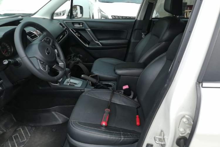 Used Subaru Forester 2016 2.0i Luxury Navigation Edition Left Front Seat
