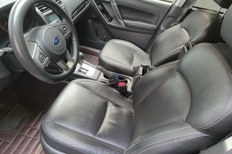 Used Subaru Forester 2016 2.0i Luxury Navigation Edition Left Front Seat