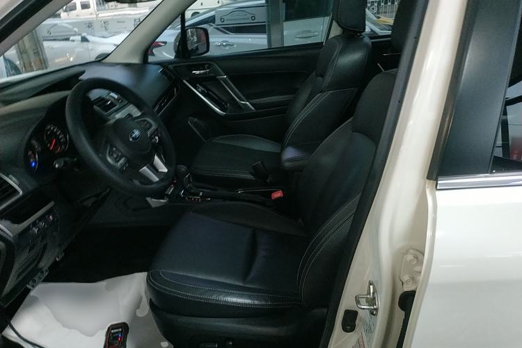 Used Subaru Forester 2016 2.0i Fashion Navigation Edition Left Front Seat