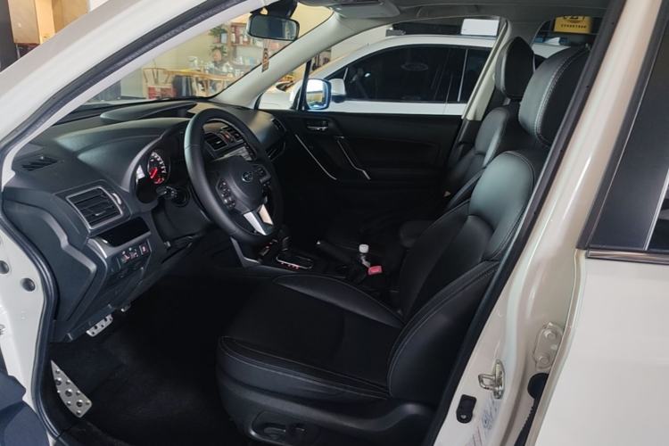 Used Subaru Forester 2016 2.0i Fashion Navigation Edition Left Front Seat