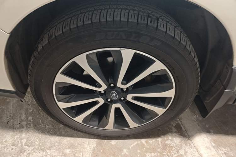 Used Subaru Forester 2016 2.0i Fashion Navigation Edition Left Front Wheel Hub