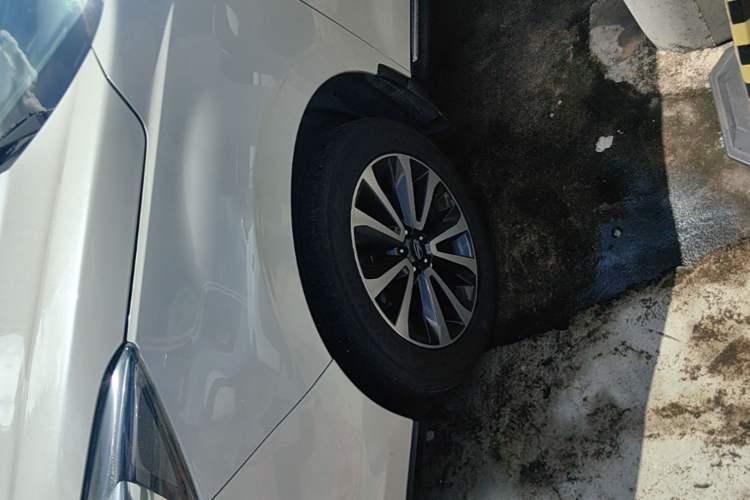Used Subaru Forester 2016 2.0i Fashion Navigation Edition Left Front Wheel Hub