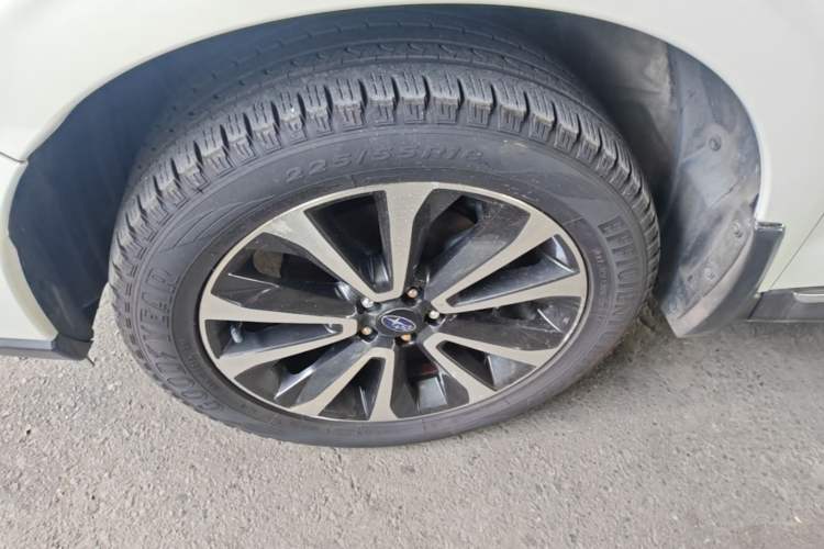 Used Subaru Forester 2016 2.0i Fashion Navigation Edition Left Front Wheel Hub