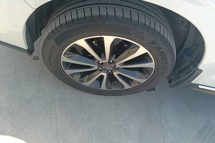 Used Subaru Forester 2016 2.0i Fashion Navigation Edition Left Front Wheel Hub