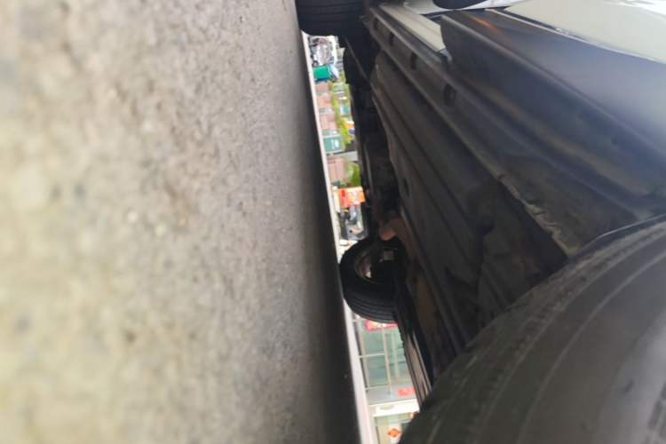 Used Subaru Forester 2016 2.0i Fashion Navigation Edition Left Side Sill