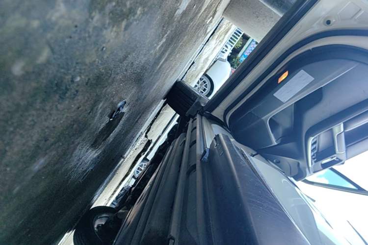 Used Subaru Forester 2016 2.0i Fashion Navigation Edition Left Side Sill
