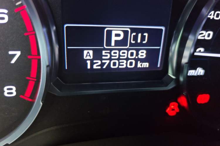 Used Subaru Forester 2016 2.5i Prestige Navigation Edition Odometer Close Up