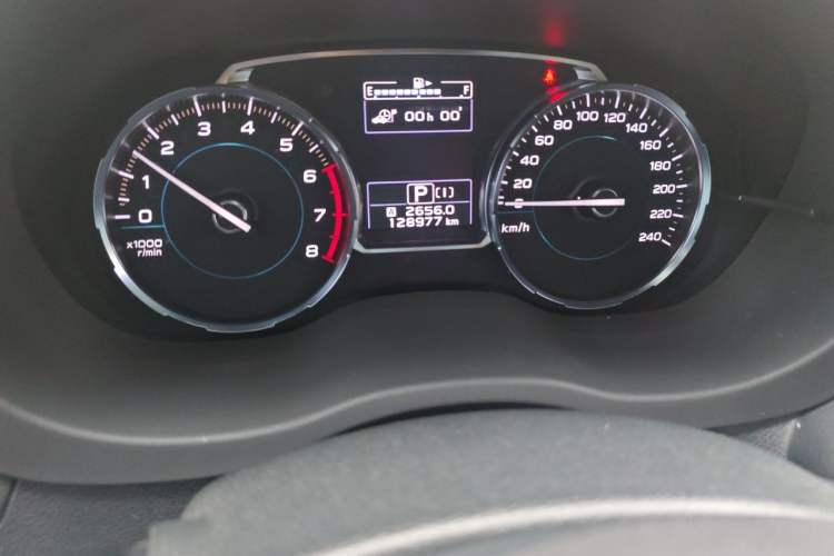 Used Subaru Forester 2016 2.5i Prestige Navigation Edition Odometer Close Up