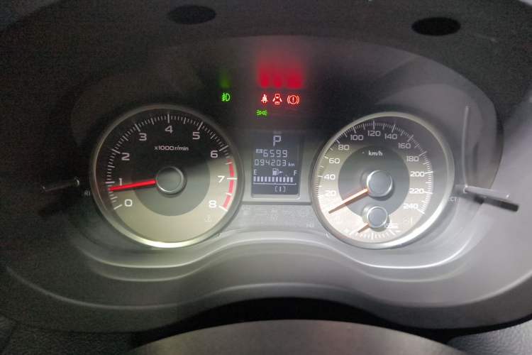 Used Subaru Forester 2016 2.0i Fashion Navigation Edition Odometer Close Up