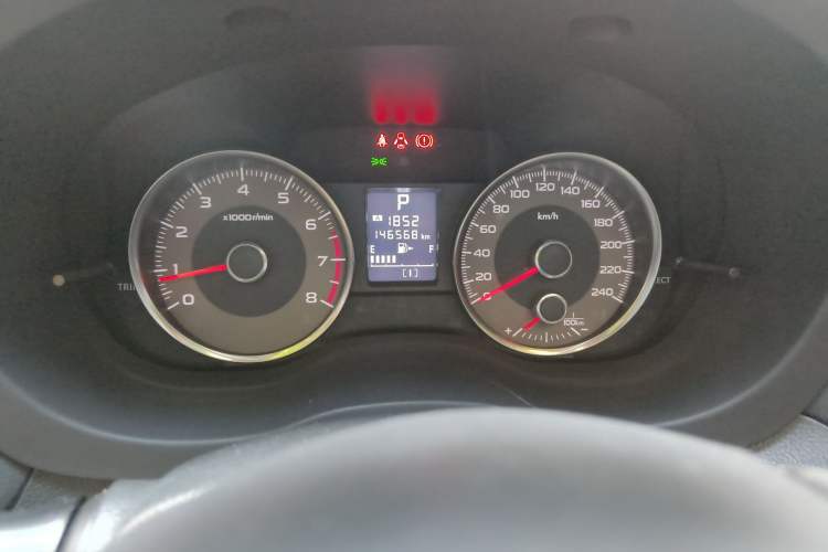 Used Subaru Forester 2016 2.0i Luxury Navigation Edition Odometer Close Up