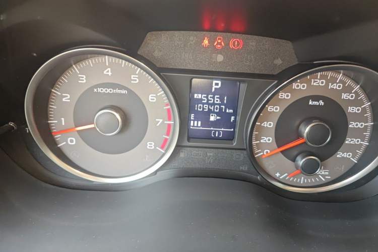 Used Subaru Forester 2016 2.0i Luxury Navigation Edition Odometer Close Up