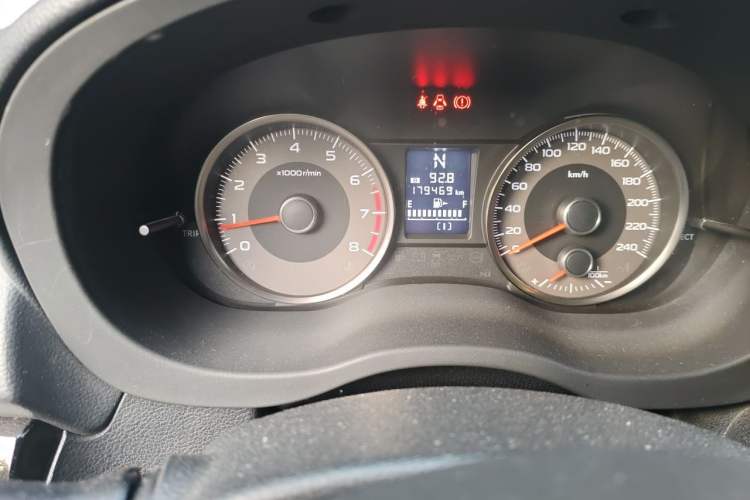 Used Subaru Forester 2016 2.0i Fashion Navigation Edition Odometer Close Up