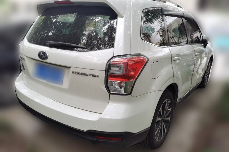 Used Subaru Forester 2016 2.0i Fashion Navigation Edition Rear Right 45 Deg