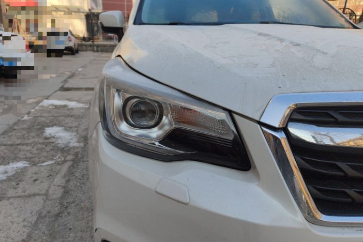 Used Subaru Forester 2016 2.5i Luxury Navigation Edition Right Front Headlight