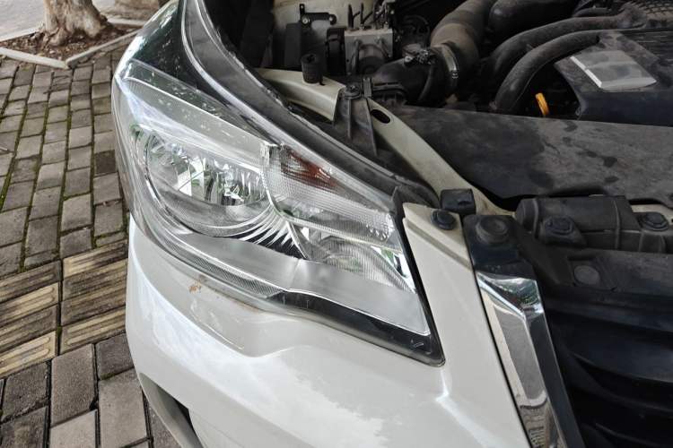 Used Subaru Forester 2016 2.0i Fashion Navigation Edition Right Front Headlight