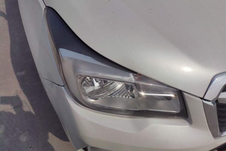 Used Subaru Forester 2016 2.0i Fashion Navigation Edition Right Front Headlight