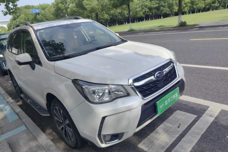 Used Subaru Forester 2016 2.0i Fashion Navigation Edition Right Front Headlight