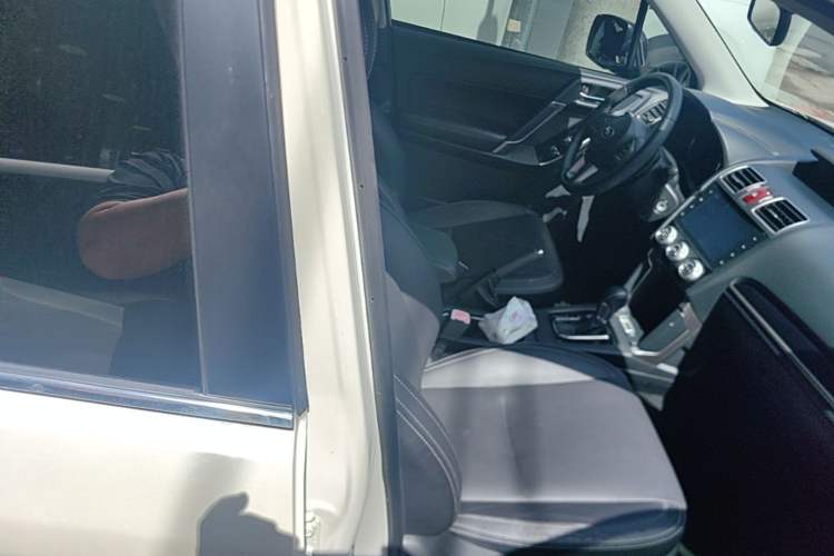 Used Subaru Forester 2016 2.0i Fashion Navigation Edition Right Front Seat