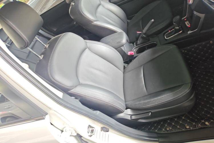 Used Subaru Forester 2016 2.0i Fashion Navigation Edition Right Front Seat