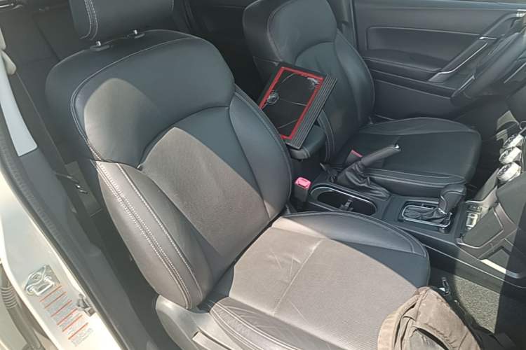 Used Subaru Forester 2016 2.0i Fashion Navigation Edition Right Front Seat