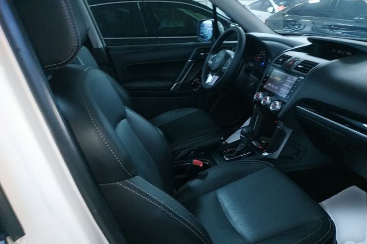 Used Subaru Forester 2016 2.0i Fashion Navigation Edition Right Front Seat