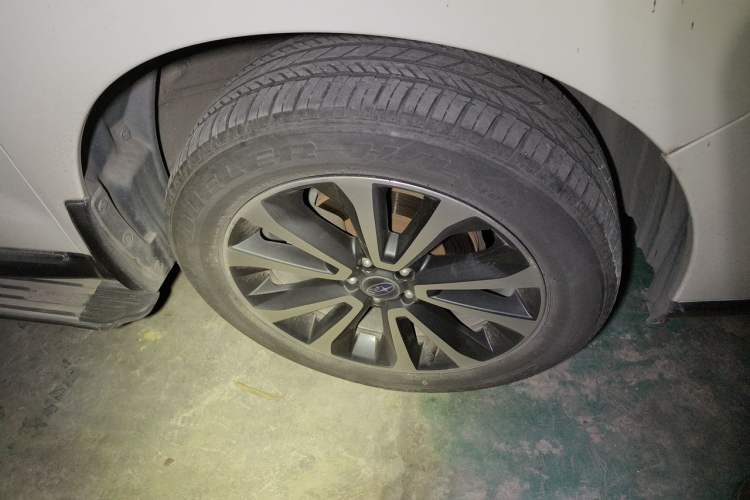 Used Subaru Forester 2016 2.0i Fashion Navigation Edition Right Front Wheel Hub