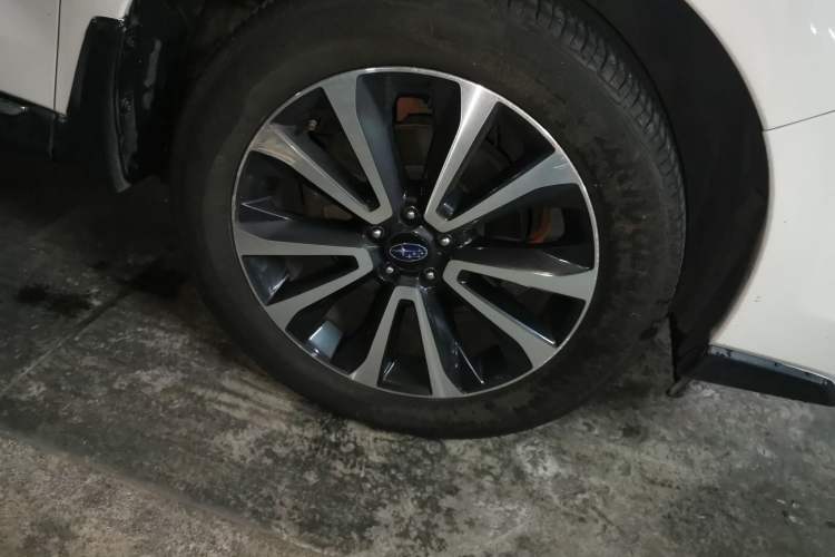 Used Subaru Forester 2016 2.0i Fashion Navigation Edition Right Front Wheel Hub