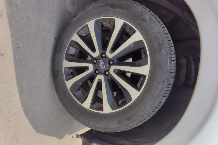 Used Subaru Forester 2016 2.0i Fashion Navigation Edition Right Front Wheel Hub