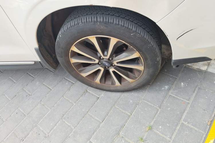 Used Subaru Forester 2016 2.0i Fashion Navigation Edition Right Front Wheel Hub