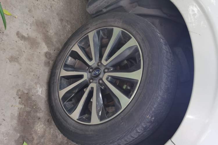 Used Subaru Forester 2016 2.0i Fashion Navigation Edition Right Front Wheel Hub