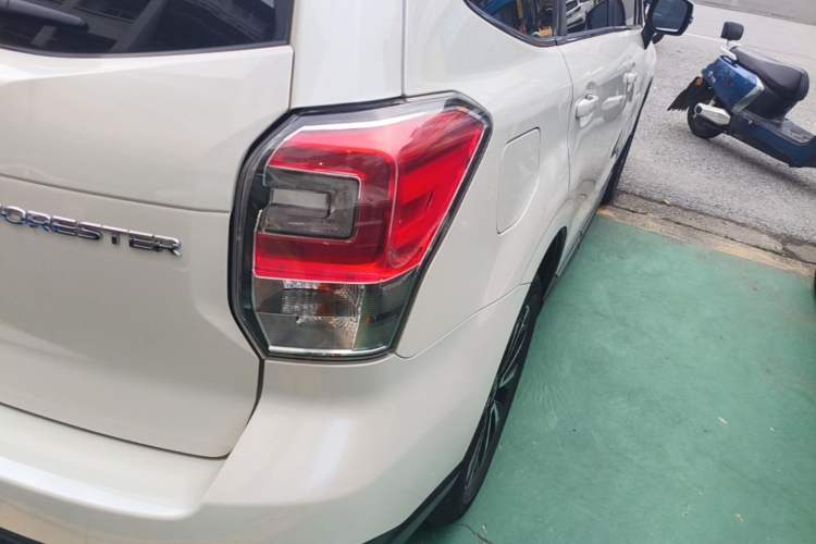 Used Subaru Forester 2016 2.0i Fashion Navigation Edition Right Rear Taillight