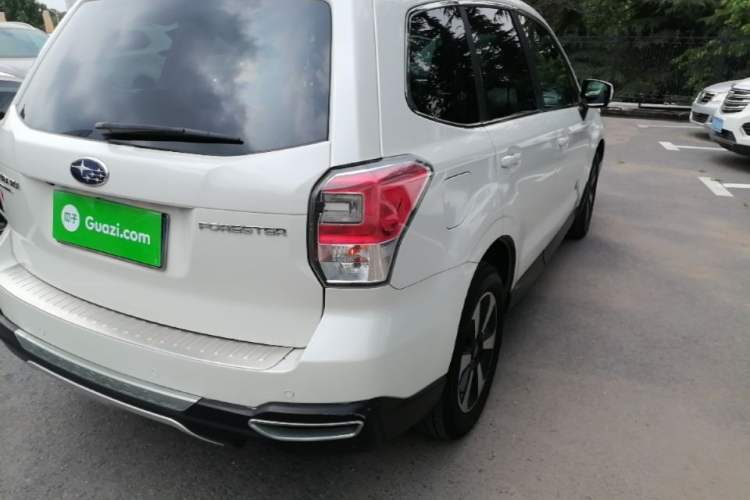 Used Subaru Forester 2016 2.0i Luxury Navigation Edition Right Rear Taillight