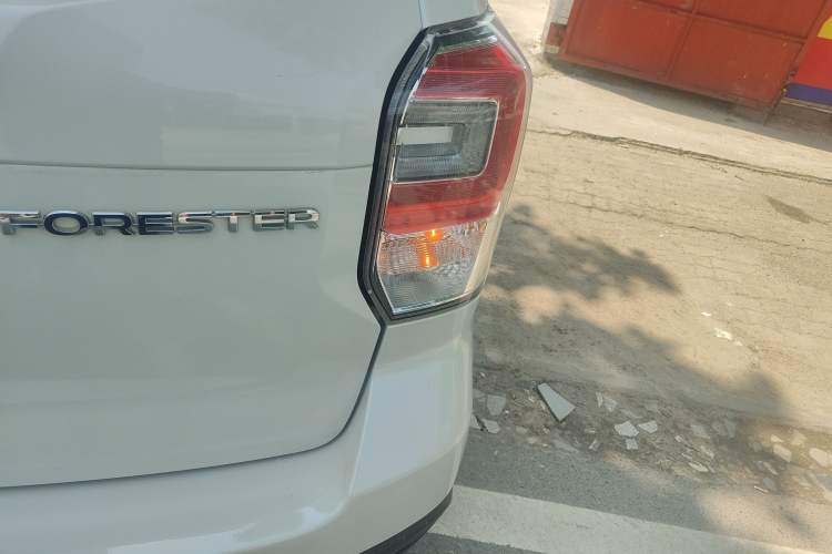 Used Subaru Forester 2016 2.0i Fashion Navigation Edition Right Rear Taillight