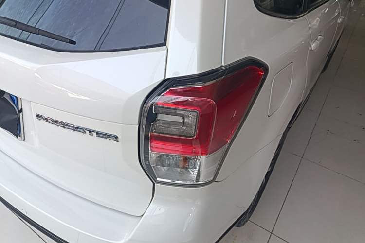 Used Subaru Forester 2016 2.0i Fashion Navigation Edition Right Rear Taillight