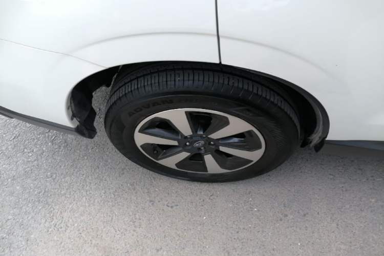 Used Subaru Forester 2016 2.0i Luxury Navigation Edition Right Rear Wheel Hub