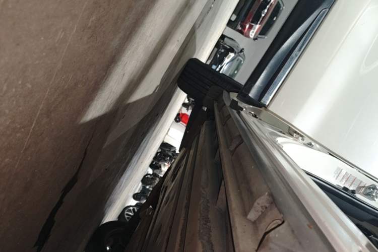 Used Subaru Forester 2016 2.0i Fashion Navigation Edition Right Side Sill