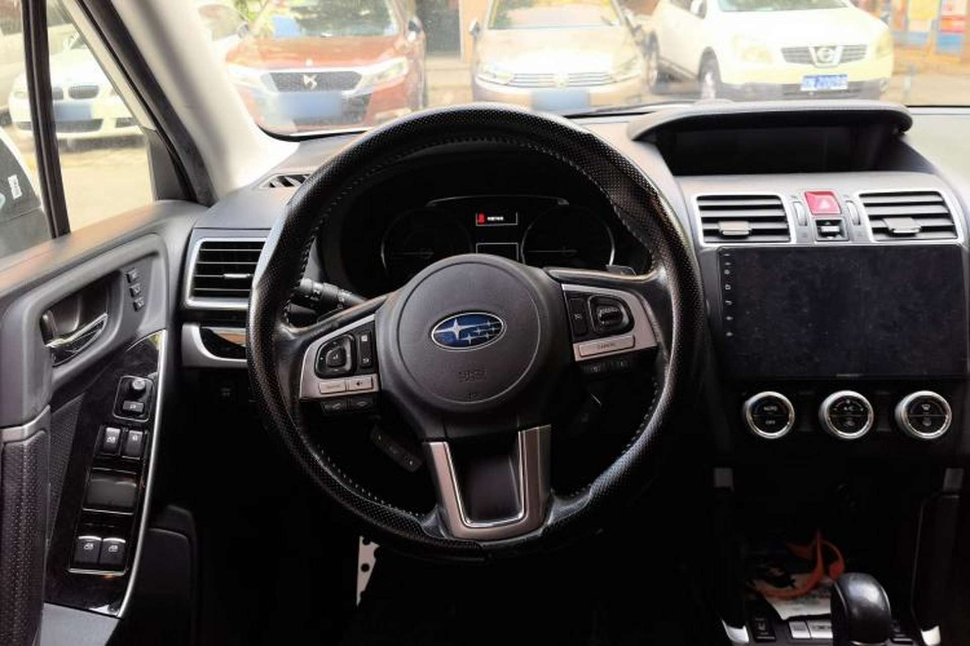 Used Subaru Forester 2016 2.5i Prestige Navigation Edition Steering Wheel
