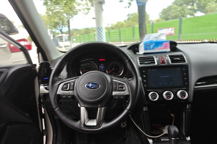 Used Subaru Forester 2016 2.0i Fashion Navigation Edition Steering Wheel