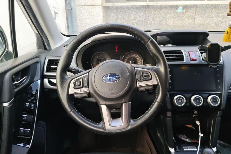 Used Subaru Forester 2016 2.0i Fashion Navigation Edition Steering Wheel