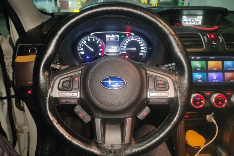 Used Subaru Forester 2016 2.5i Luxury Navigation Edition Steering Wheel