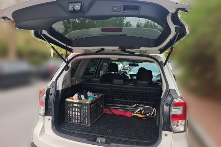 Used Subaru Forester 2016 2.5i Prestige Navigation Edition Trunk