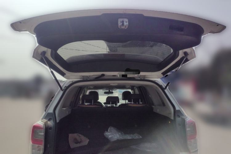 Used Subaru Forester 2016 2.0i Fashion Navigation Edition Trunk