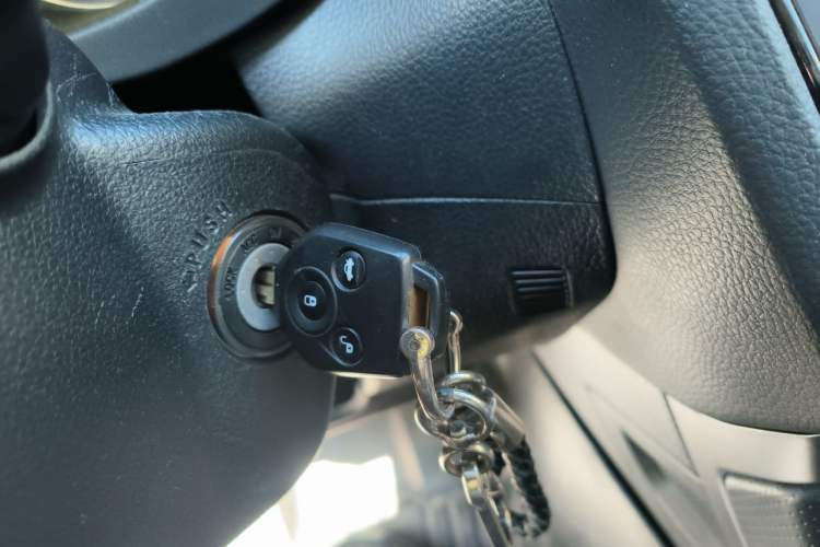 Used Subaru Forester 2016 2.0i Luxury Navigation Edition Vehicle Key