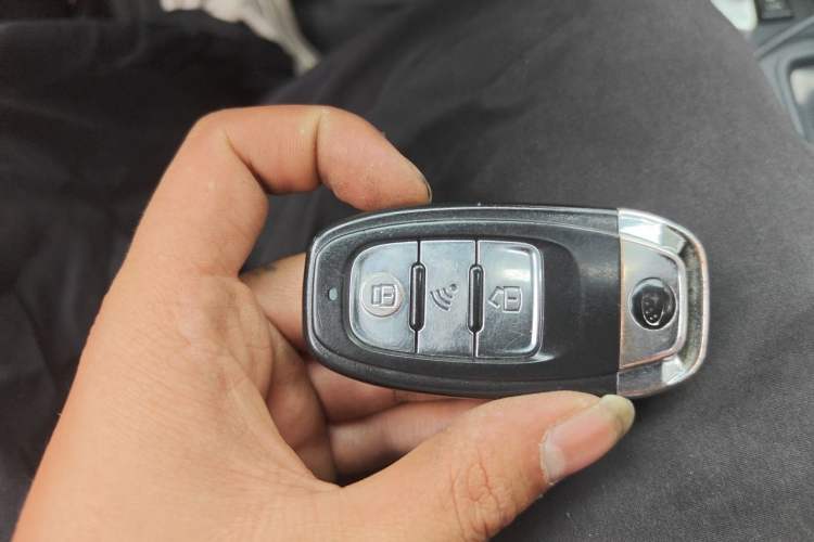 Used Subaru Forester 2016 2.0i Fashion Navigation Edition Vehicle Key