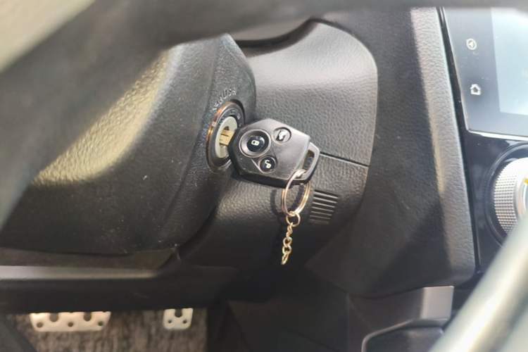 Used Subaru Forester 2016 2.0i Fashion Navigation Edition Vehicle Key