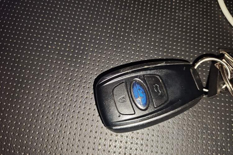 Used Subaru Forester 2016 2.5i Prestige Navigation Edition Vehicle Key