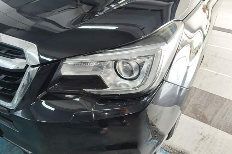 Used Subaru Forester 2017 2.5i Luxury Special Edition Left Front Headlight