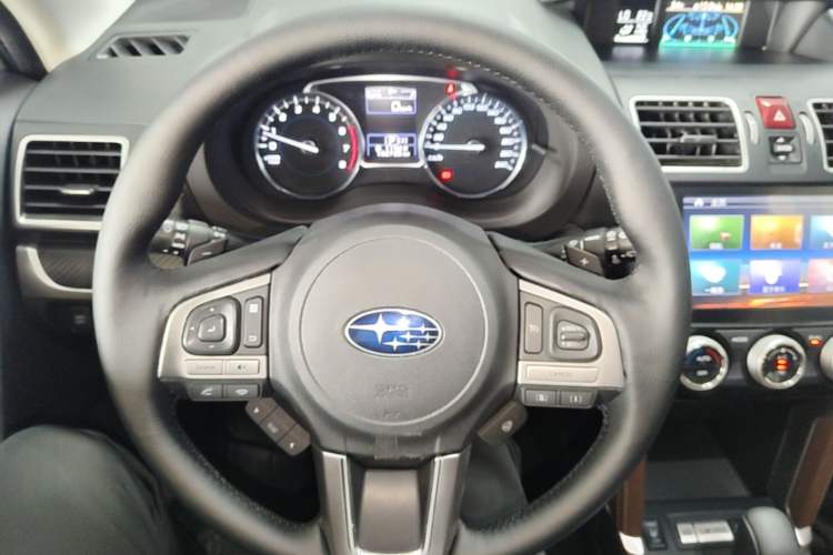 Used Subaru Forester 2017 2.5i Luxury Special Edition Steering Wheel