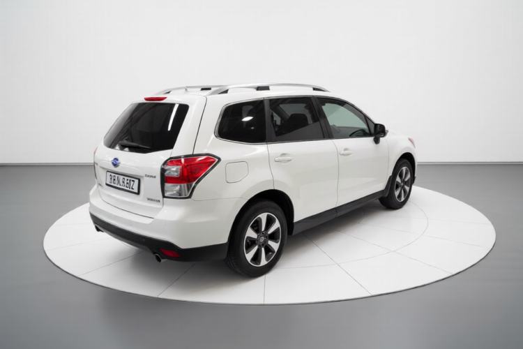 Used Subaru Forester 2017 2.5i Luxury Special Edition Rear Right 45 Deg